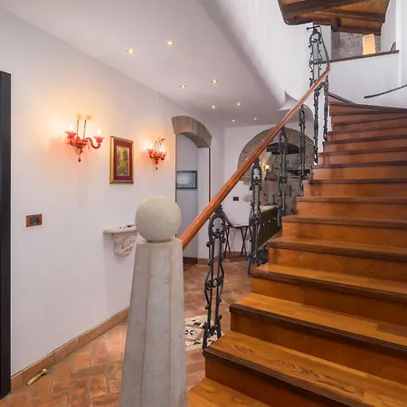 度假居 With Sea View