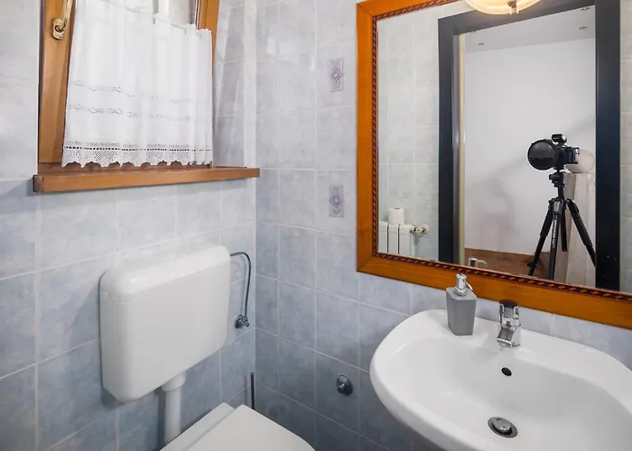 Feriehus With Sea View