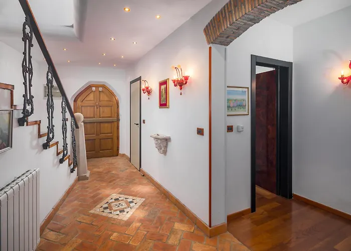 With Sea View 度假居 *