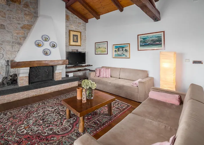 With Sea View Feriehus Vrsar