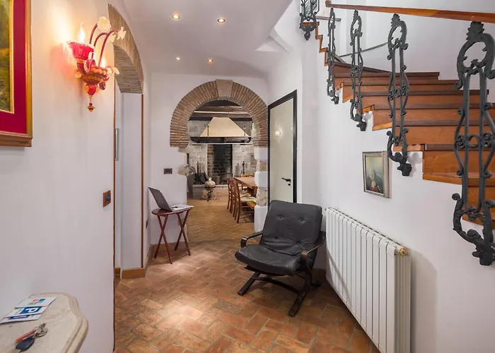 With Sea View * 弗尔萨尔